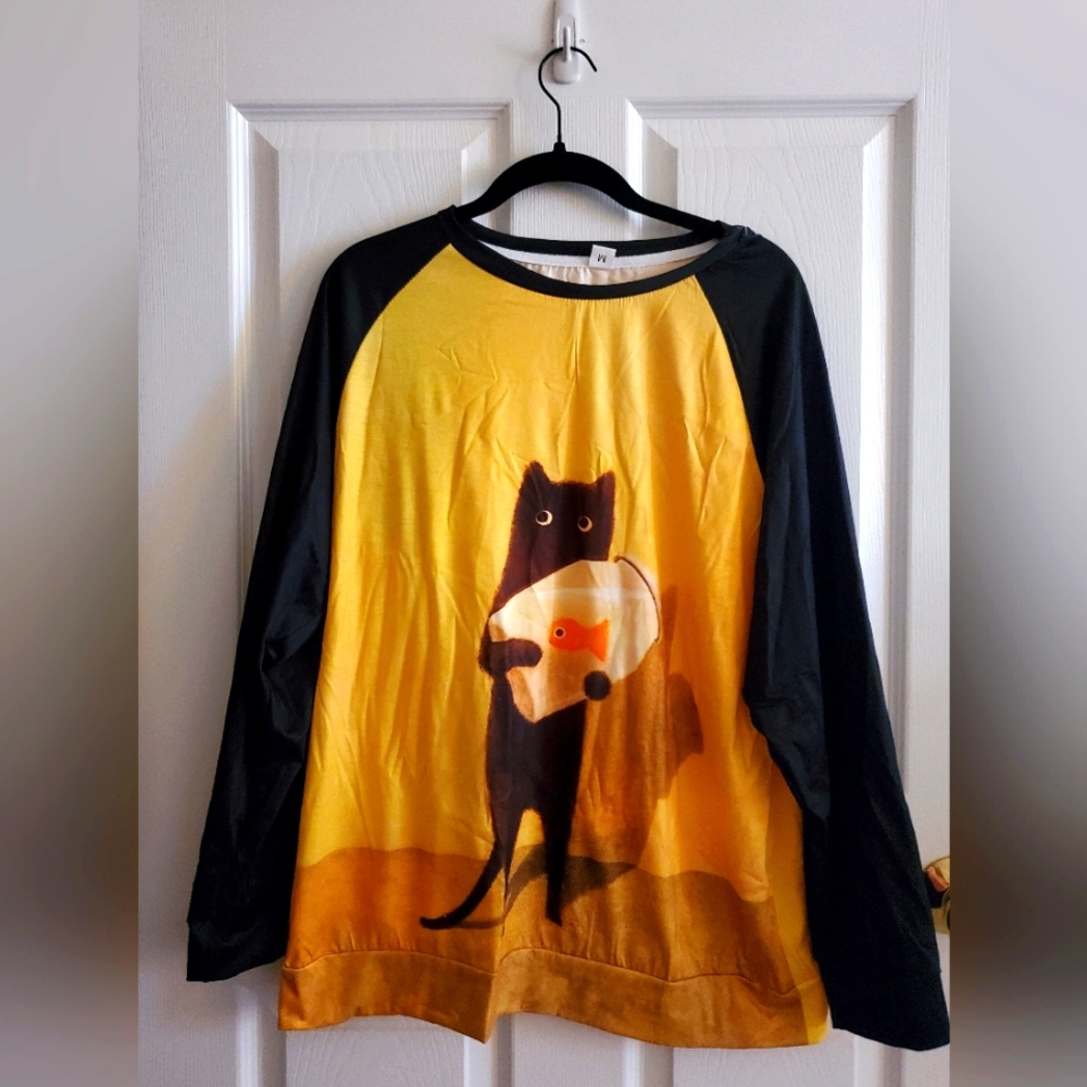 Novelty Black Cat Long Sleeve T-Shirt